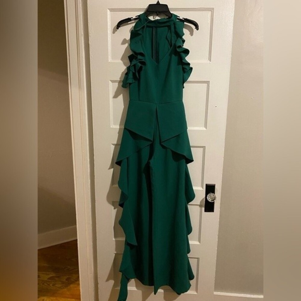 Etik@ Green Long Pant Ruffled Sleeveless Neckline Cutout Halter Jumpsuit
